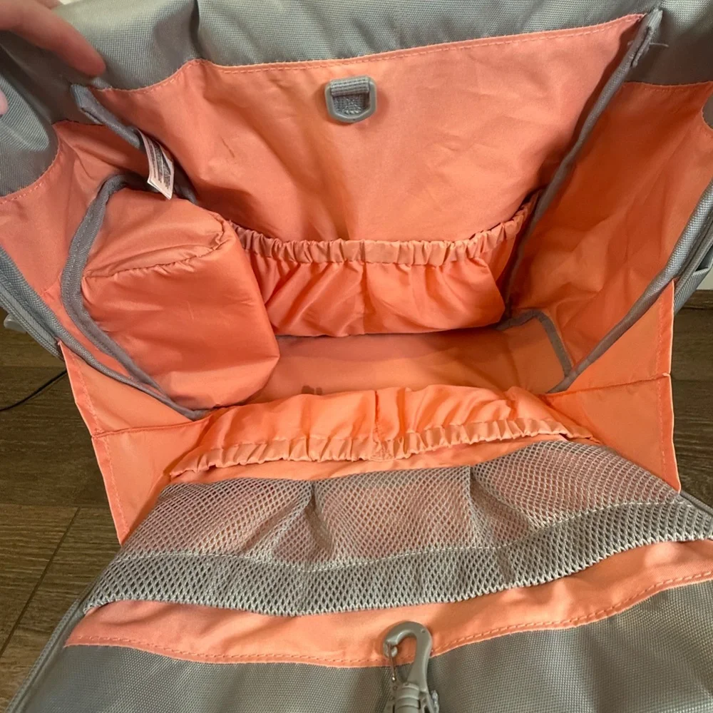 Skip Hop Fit All-Access Diaper Bag, Platinum, Messenger/Tote Bag, Versatile